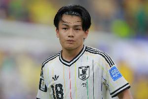 荷媒：费内巴切报价费耶诺德前锋上田绮世，球员更想去英超
