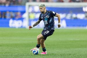 记者：伊镇引进恩西索达成原则协议，主帅加里·奥尼尔推动交易